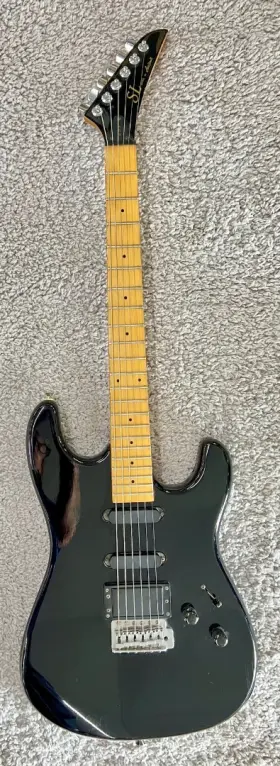 Ariaproiist-3 Aria Pro Ii Vintage Sl Series St-3 Hss Electric Guitar In Black