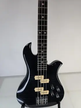 Am1087048 Bc Rich Guitars 701963030720 Eagle 4 String Bass Guitar Black In Store Pickup