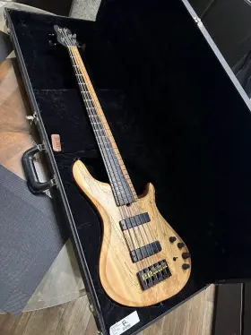Nbs-5 Brubaker Custom Bass