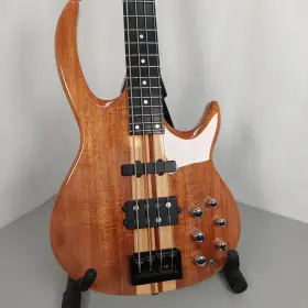 Bb70 Carvin Bunny Brunel Koa Wood 4-string Bass Guitar Piezo 18v Active With Ohsc