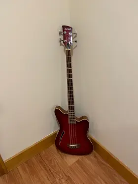 325-slx Charvel 425slx Surfcaster Acoustic Electric Bass