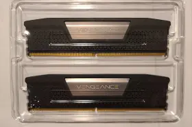 Cmk64gx5m2b5600c40 Corsair 840006661306 Vengeance 64gb 2x32gb Ddr5 5600mhz Cl40 Model