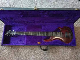 9578 Curbow Bass Guitar