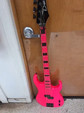 J100702204 Dean Bass Guitar Hot Pink