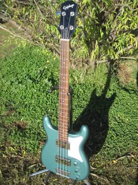 Epiphone 580568431110 Newport Bass 2023 In Pacific Blue With Some Nice Mods Gig Bag