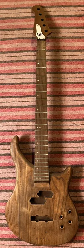 Ebm-5 Epiphone 1990s Bass Guitar Husk Part/project 5 String