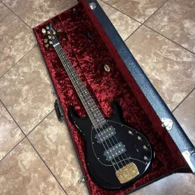 208-01-21-gb-mb-gd Ernie Ball Music Man Stingray Special 5 Hh - Bass Guitar Black/gold Mint