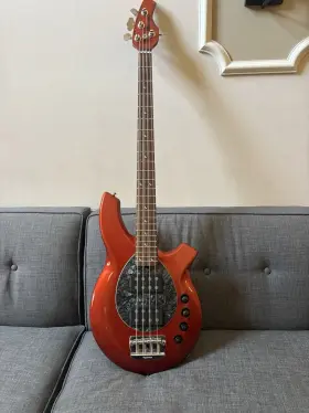 F18900 Ernie Ball Music Man Bongo 4-string Right-handed Solid Body Orange With Hard Case