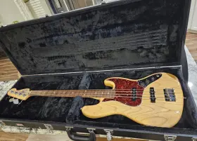 0130151521 Fender Fsr Deluxe Jazz Fretless See Description Bass Natural Excellent With Case