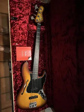 0170291830 Fender Used Limited Edition Suona Jazz Bass Thinline Violin Burst With Case