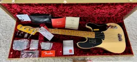 0177042850 Fender 75th Anniv. American Vintage Ii 1951 Precision Bass With Case Butterscotch