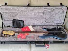 0193930761 Fender American Proffesional Ii Precision Bass Rosewood - Dark Night