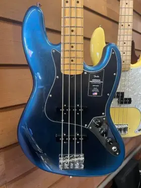 0193972761 Fender American Professional Ii Jazz Bass - Dark Night With Maple Fingerboard
