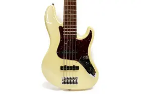 0194660723 Fender - 2006 American Deluxe Jazz Bass V 5-string Made In Usa With Case