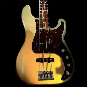 Fender 0196901774 2018 American Elite Precision Bass - Champagne Pristine Us18062184