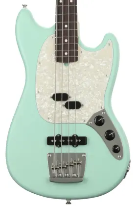 0198620357 Fender American Performer Mustang Bass - Satin Surf Green With Rosewood
