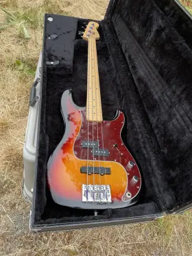190085800 Fender Artist Tony Franklin Precision Electric Bass Guitar