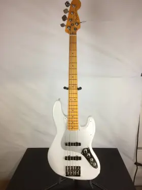 199122796 Fender Open Box American Ultra Ii Jazz Bass V 5-string Guitar Maple Finger