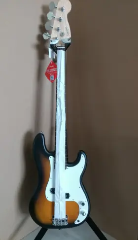 Fender 885978124121 Squire Debut Series P-bass Guitar 4 String In 2-color Sunburst