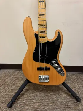 Fender 885978322718 Squier Vintage Modified 70s Jazz Bass Maple Fingerboard Natural 2016