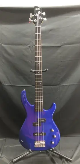 Cln069892 Fender 885978326969 Squier By Mb-4 Bass Guitar Metallic Blue 4 String Indonesia