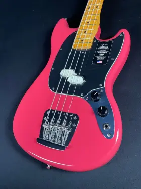 Fender 885978394159 American Professional Classic Mustang Bass - Faded Dakota Red