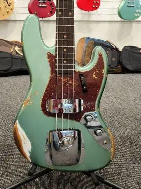 9232002142 Fender Custom Shop Ft61 Jazz Bass Heavy Relic 4-string Guitar Birdseye Mapl