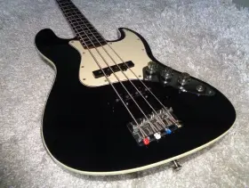 Ajb-80mdj Fender Ajm80-mdj Rare 2006 Aerodyne Dimarzio 32 Inch Medium Scale Jazz Bass Black