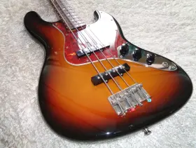 Jb62m Fender 1993 Vintage Rare Jazz Bass Medium Scale 32 Inch Sunburst Japan