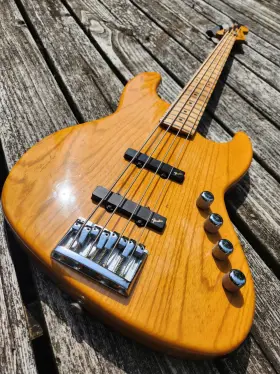 Jbr-80m Fender Mij 80s-90s Active Jazz Bass All Original