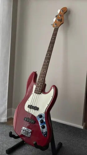 Mn402183 Fender Jazz Bass 4 Strings Red Mexico 1994