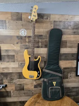 Mz7121642 Fender 2007/ P-bass Precision Bass Natural With Gigbag