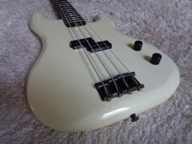 Pb-551 Fender Rare 1984-1987 Japan Fujigen Boxer Series Precision P-bass White
