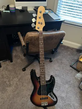 Z6118261 Fender Jazz Bass Electric Guitar Sunburst 4-string Rosewood Maple Neck