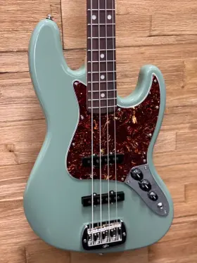 G&l 791018370178 Usa Fullerton Deluxe Jb 4- String Bass -macha Green- 8.7lbs With Soft Bag. New