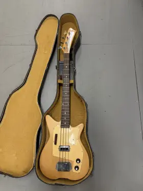 Tk300 Gretsch Bass Guitar