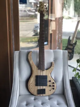 Btb33ibanez Ibanez Btb33 5-string Bass