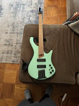 Ehb1000ssfm Ibanez Ehb1000s Ehb Series Headless Short-scale Bass Sea Foam Green Matte