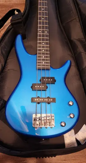 Gs230500839 Ibanez Soundgear 4 String Electric Bass Guitar Blue / Barely Used