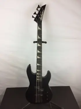 2915556568 Jackson Excellent Js1x Concert Minion Short Scale 4-string Bass Guitar Amaranth