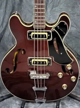Lyle1220 Lyle 1220 Killer Vintage 1970s Hollowbody Bass