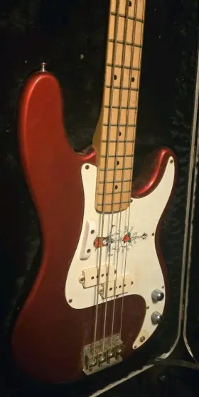 Tpb1-9 Mako Vintage Traditionals Tpb 1 -9 Electric Bass Guitar Red And White With Case