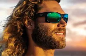 Gm848-15 Maui Jim New Equator Matte Black Sunglasses Green Mirror Lens