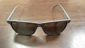 M.j875-14 Maui Jim Mj875-14 Sunglasses One Way Polarized Grey Stripeneutral - Fr Sh