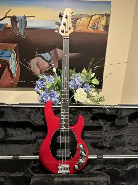 108-ccm-51-w3-mb-cr Music Man Ernie Ball Stingray Special 4 Hh Bass Ebony Fret Ghost Pepper Red