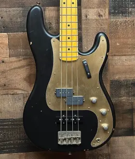 Pb-57 Nash Black 4-string Bass Guitar - Light Aging