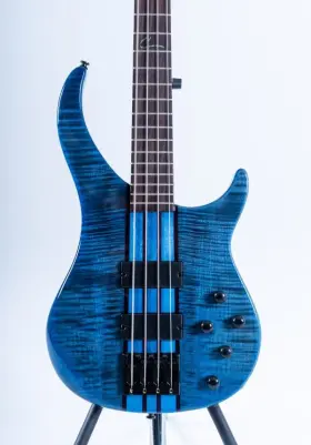 03620710 Peavey Cirrus 4 Bass Flame Maple Transparent Blue