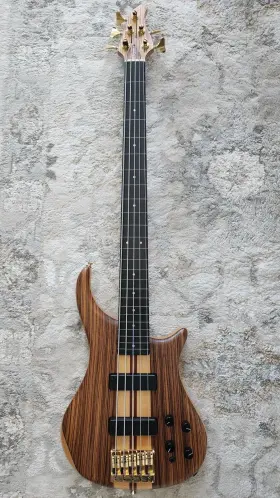 Et5f Pedulla Et5 Thunderbass 5 String Fretless Zebrawood Top Mint Condition