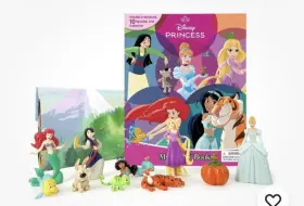 Phidal Publishing Inc. 6a04a53abc43935616b23ab4 Disney Princess My Busy Books Storybook 10 Figurines Playmat