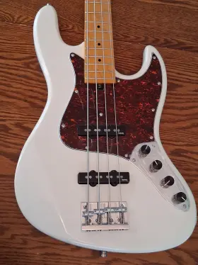 M3906 Sadowsky Uv70 Bass Guitar 4-string White Maple Fretboard